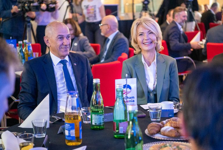 janez jansa nevenka cresnar pergar.jpg
