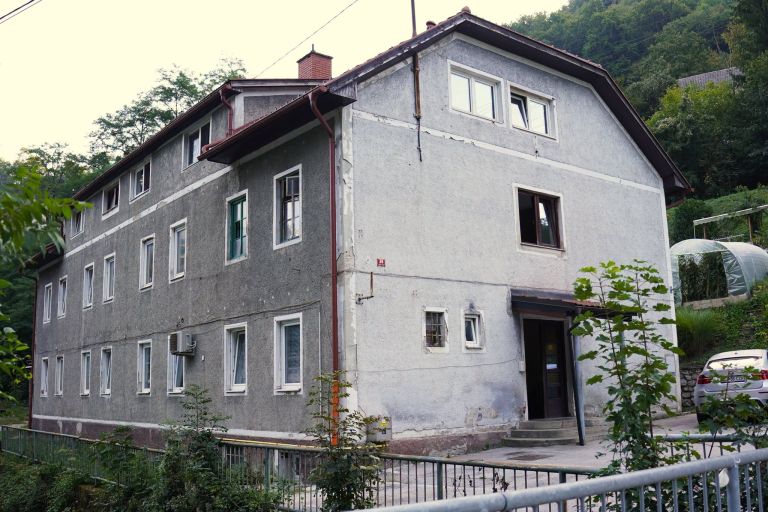 Hrastnik, cesta 1. maja