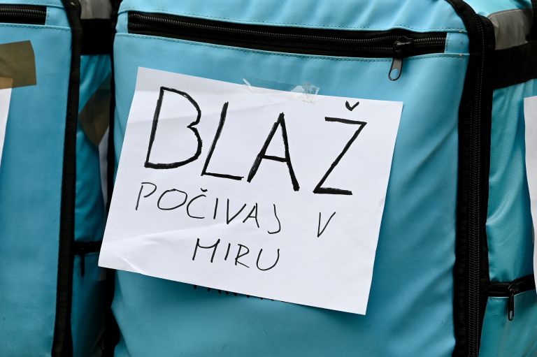 wolt, stavka, dostavljavci-hrane