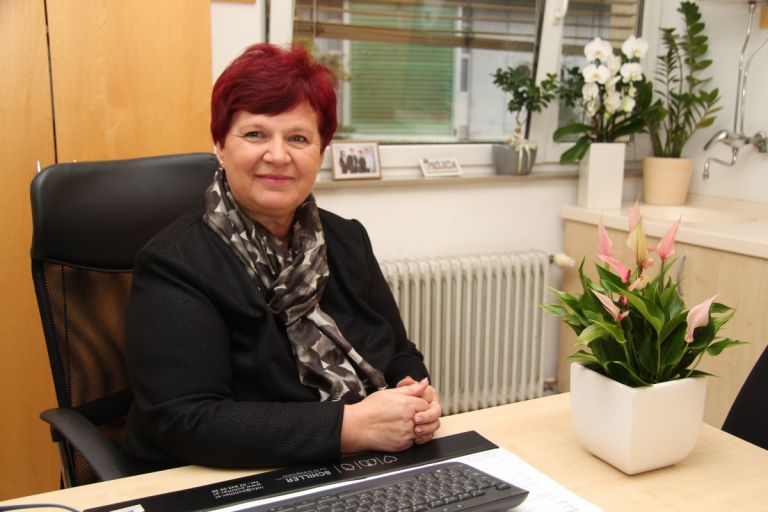mojca_mihevc.jpg