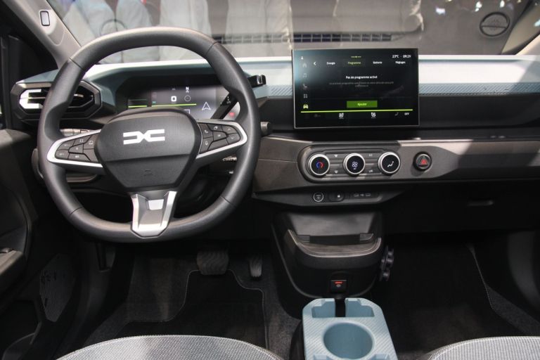 dacia-spring, revoz