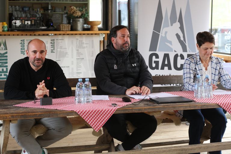 predstavitev-priprav-na-zimsko-sezono-rtc-gace