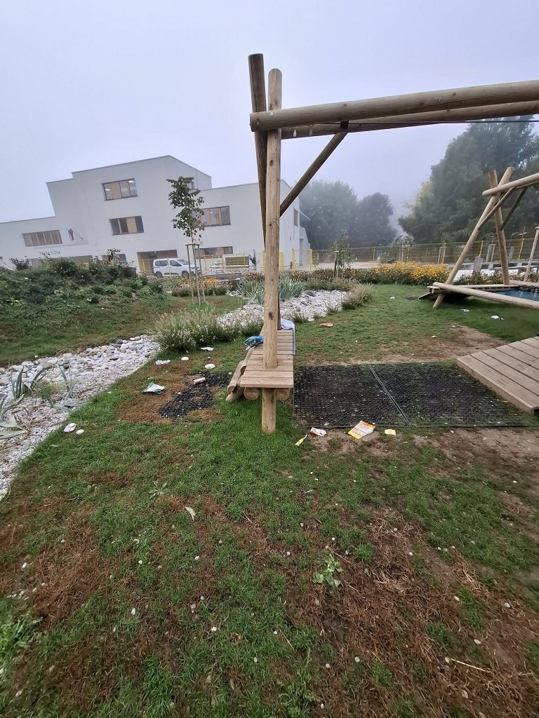 litija, vandali