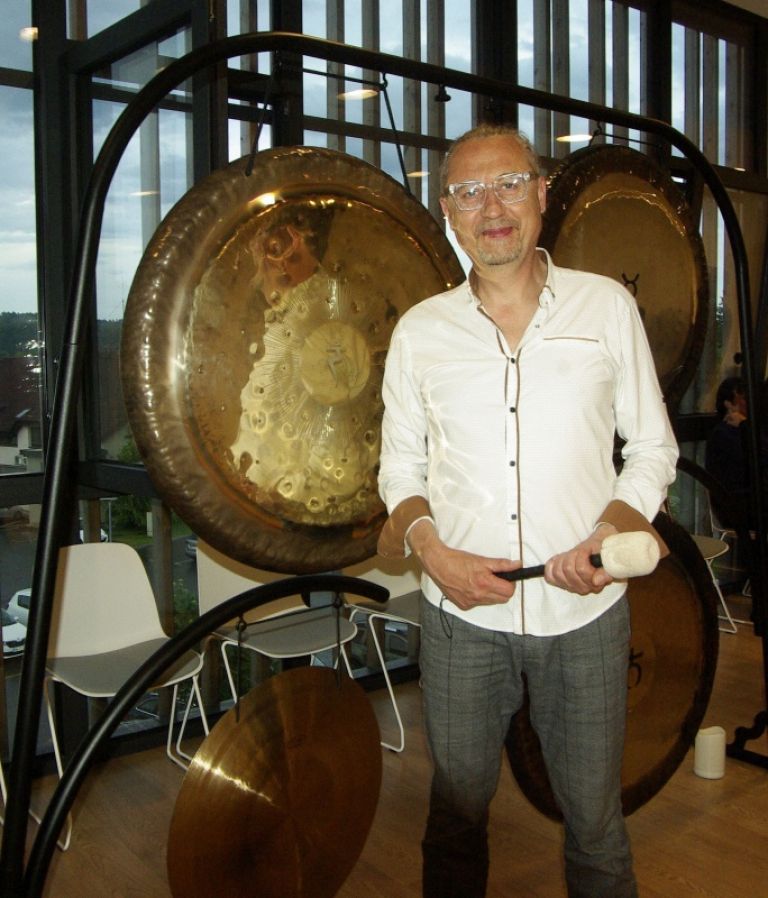 vladimir-janc, gongi