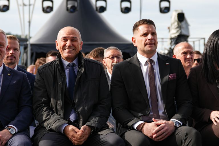 dan-suverenosti, drzavna-proslava