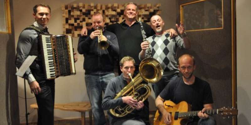 AVDIO: Hribovska polka Primoža Bulca navdušuje