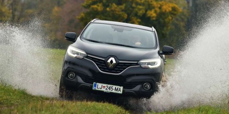 PREIZKUSILI SMO: Renault kadjar