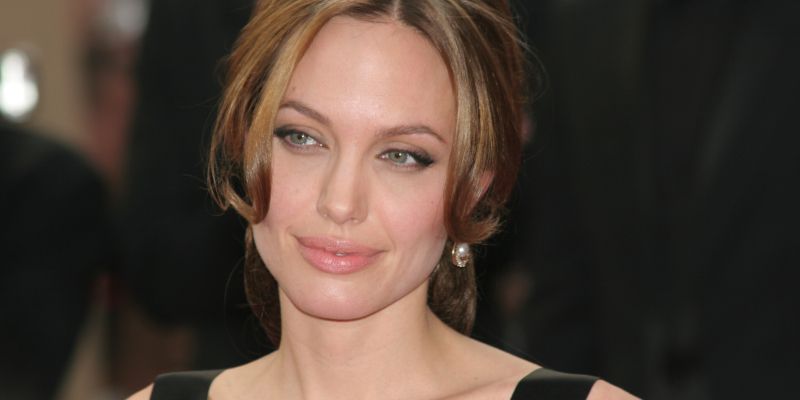 angelina jolie.jpg