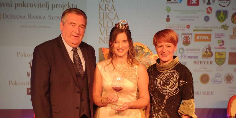 Dobili smo novo vinsko kraljico Slovenije!
