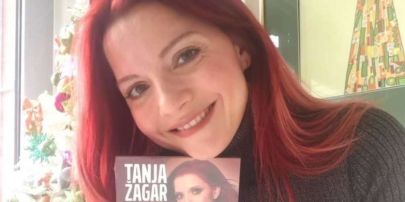 Tanja Žagar izdala album in koledar!
