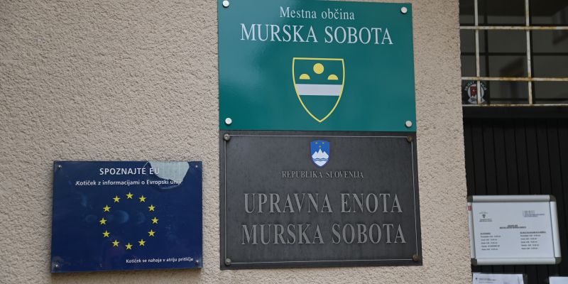 upravna-enota, osebne-izkaznice, potne-listine