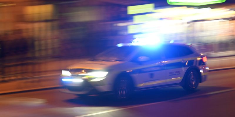 policijsko vozilo, patrulja