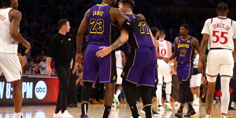 doncic lebron.jpg