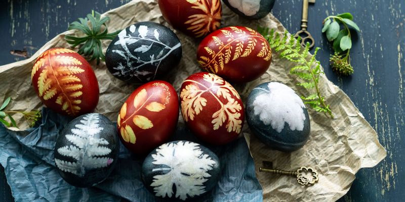 pirhi, jajca, naravna-barva