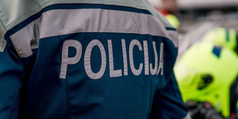 Policijaa.jpeg