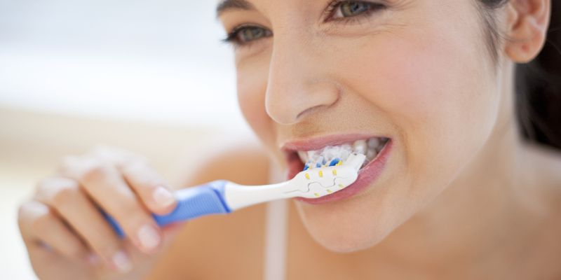 umivanje zob, ščetkanje zob