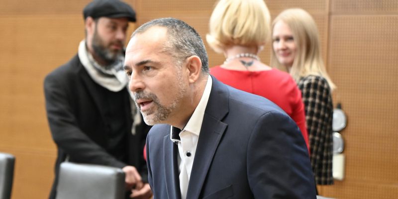 dejan kaloh.jpg