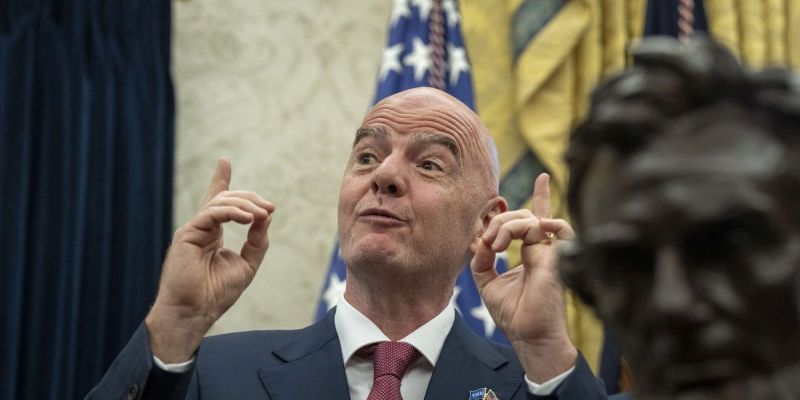infantino pm.jpg