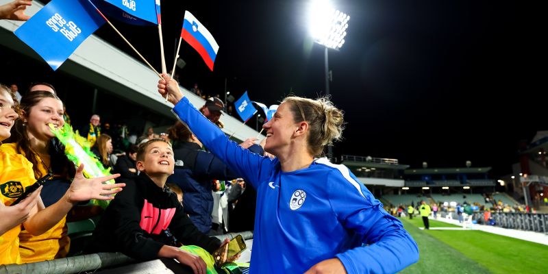 nogometna reprezentanca ženske avstralija slovenija 25 pm.jpg