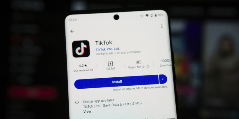 Tik Tok, aplikacija, družbena omrežja