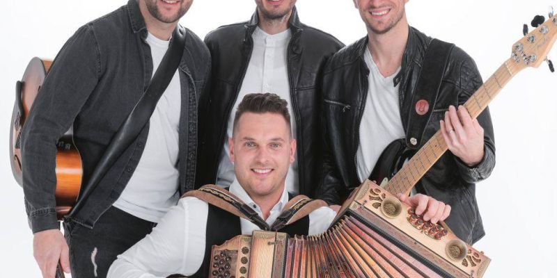 V ansamblu Viža so se razveselili nove članice