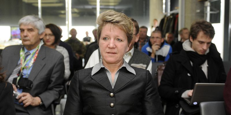 PERISKOP sonja gole Arsen Peric.JPG