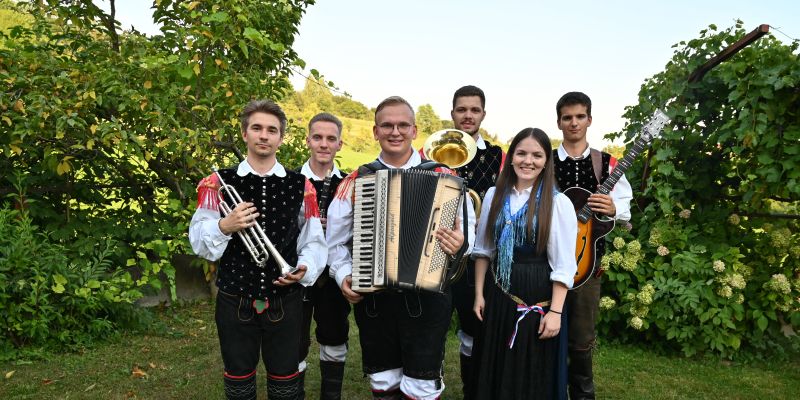 51. Pokaži kaj znaš v Dobju uspešno pod streho!