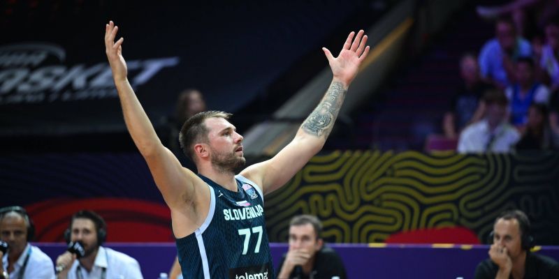 doncic 25 pm.jpg