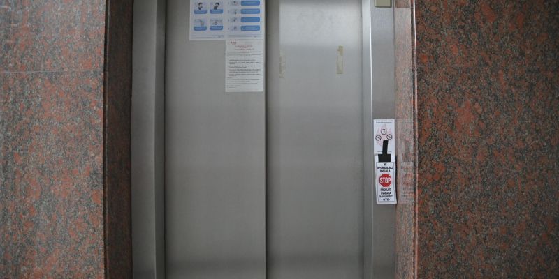 šavel-center, dvigalo, upravljalec-stavbe, komunala