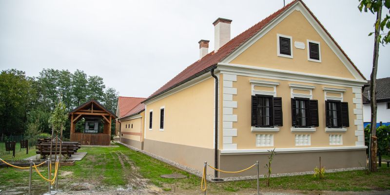 ritlopova-domačija-kobilje, revitalizacija