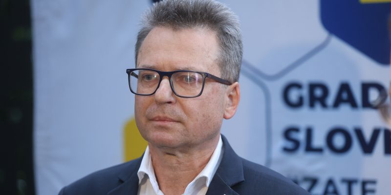 zvone cernac.jpg