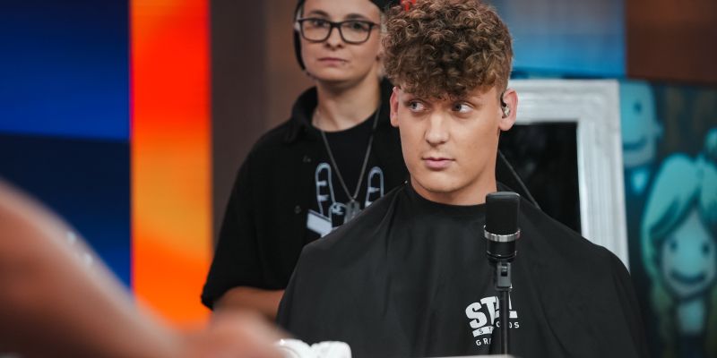 Poglejte, kako Jaka Šinkovec izgleda po striženju pri Jasni Kuljaj