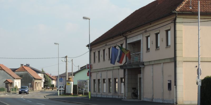 odranci, občina, občinska zgradba