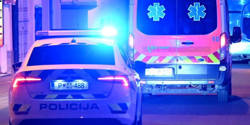 policija resevalno vozilo.JPG