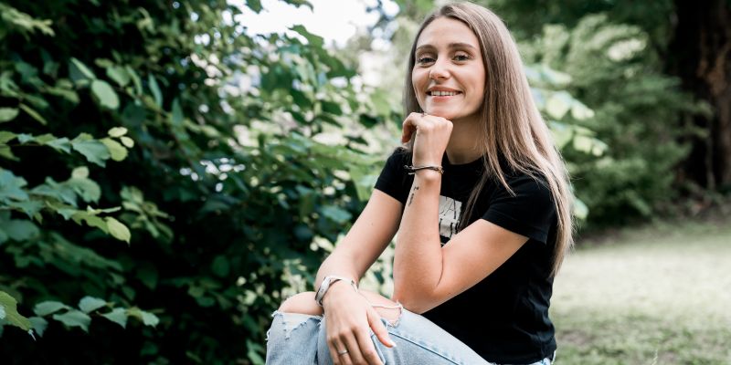 Tjaša Božič bo vodila glasbene želje na Veseljaku