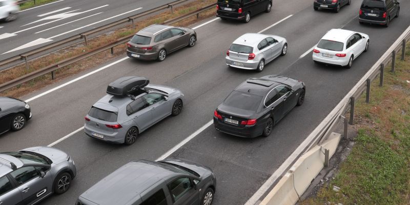 promet, gneča, avtocesta, zastoj