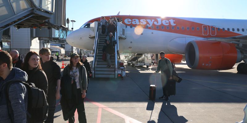 letalisce, brnik, easyjet