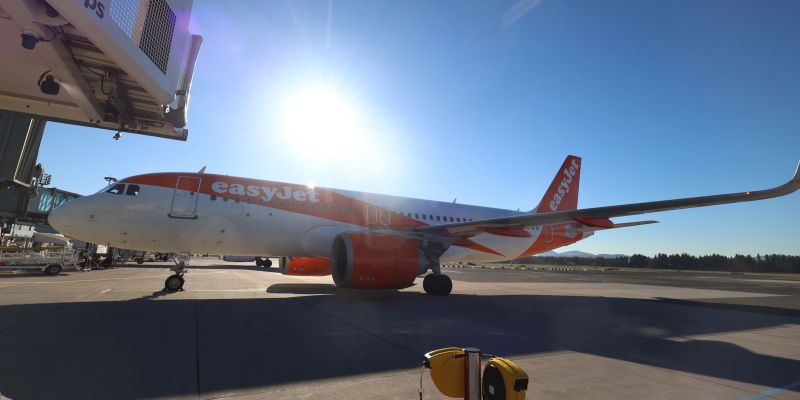 letalisce, brnik, easyjet