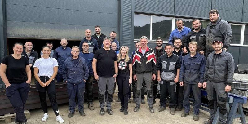 bozicnica (4)Mirjana in Ambrož Duler.jpg