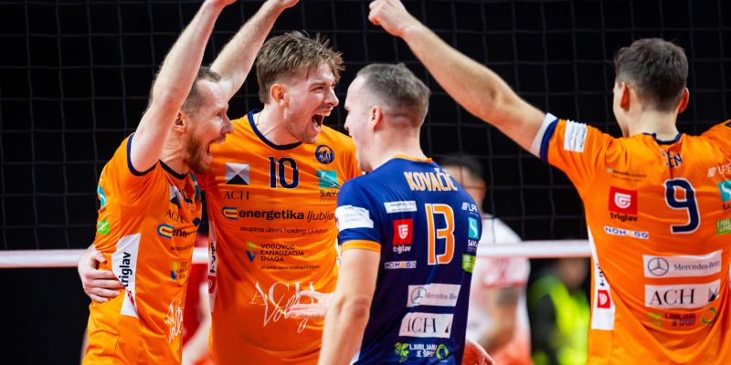 ach volley af.jpg