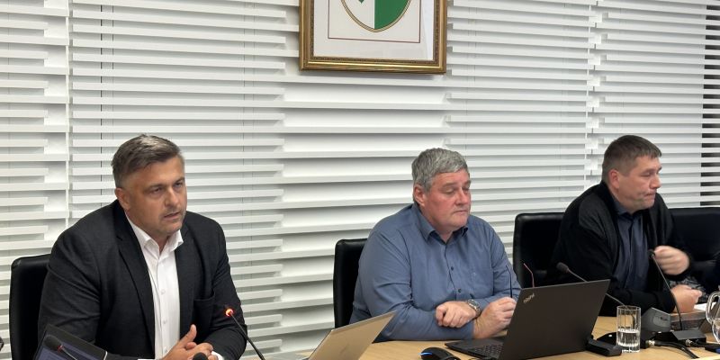 dz-kidricevo komunala 1.jpeg