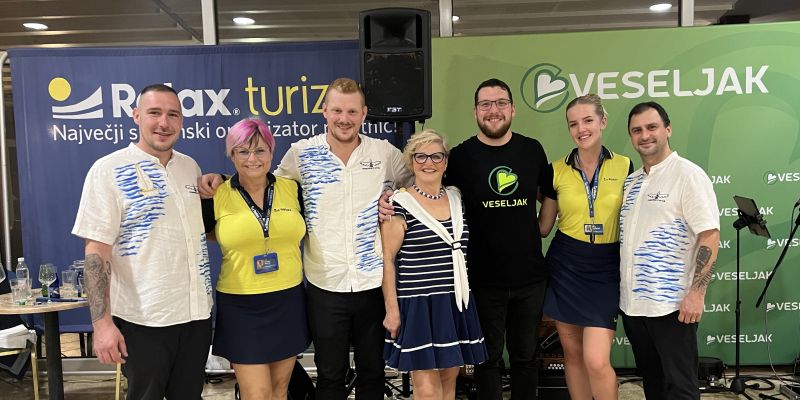 Veseljaki uživali na dnevih kakijev v Strunjanu