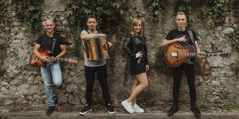 Skupina Joker predstavlja svoj prvi valček