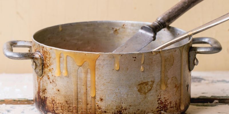 zazgana-posoda, gospodinjski-triki