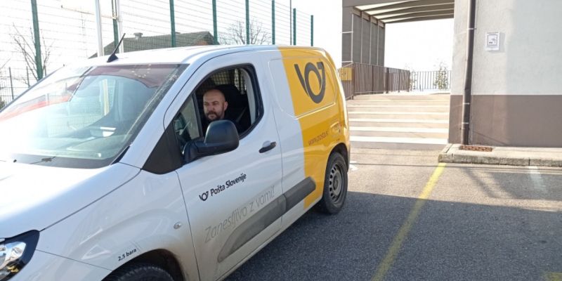 Pošta v Artičah je zaprta.