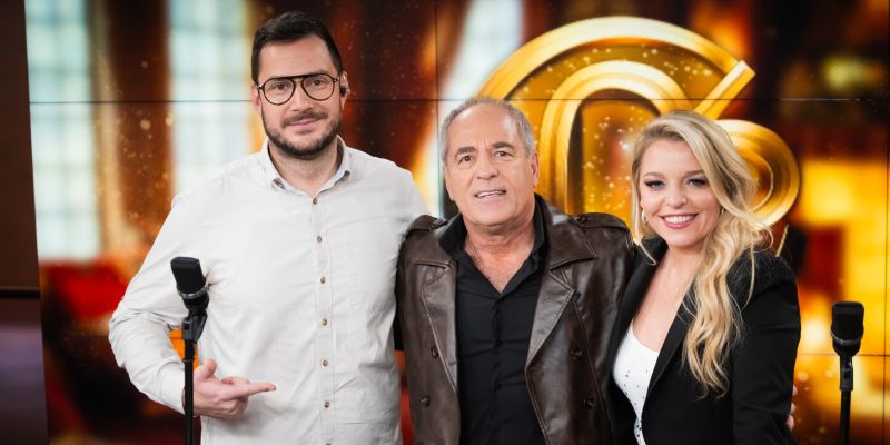 Vili Resnik razkril verz iz nove pesmi, ki ga vedno znova gane