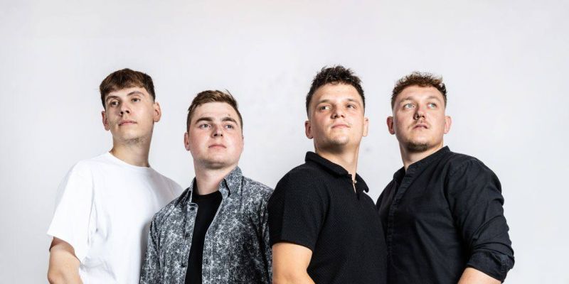 Ansambel Opev s hitom letošnje zime za vse apres-ski žurke