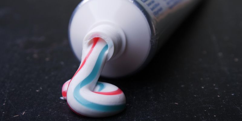 zobna-pasta, zobna-krema, tuba