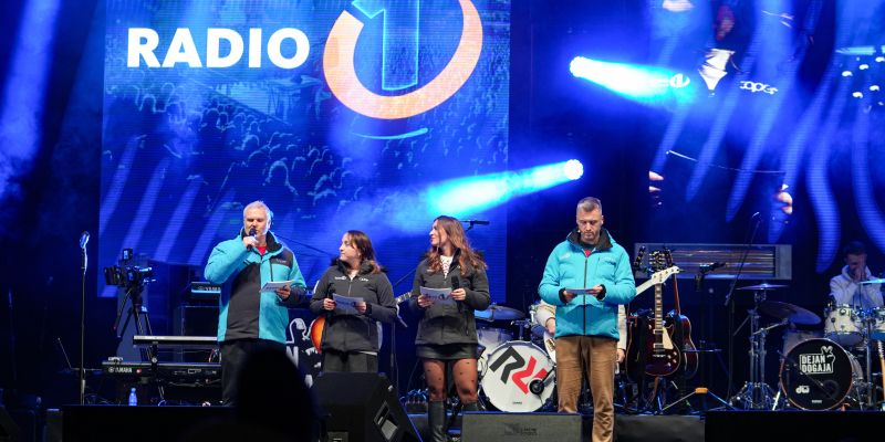 Dobrodelni koncert Radia 1, ekipa