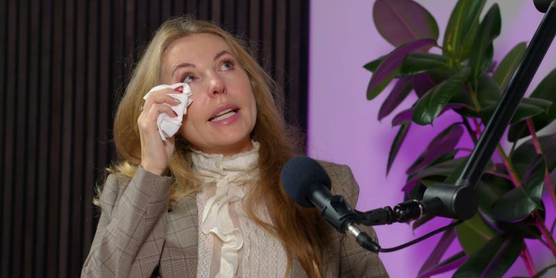 Hajdi Korošec Jazbinšek, solze.png